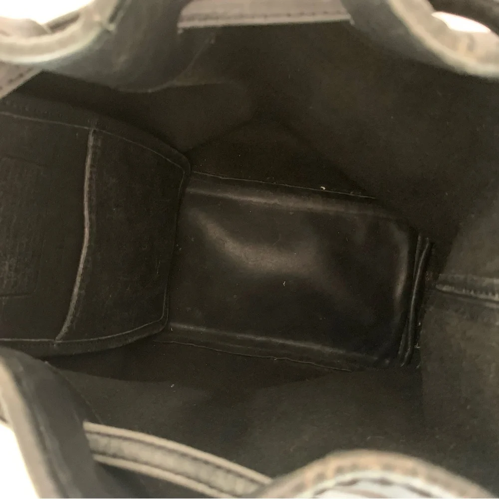 Vintage 90s distressed Coach Black Leather Legacy Drawstring Bag - Picture 8 of 8